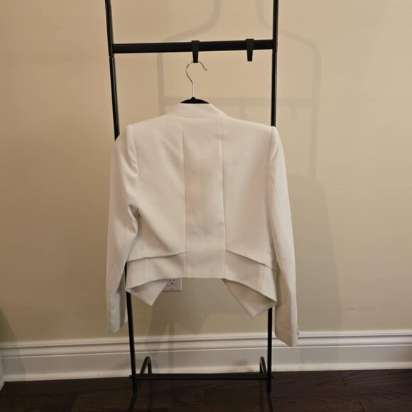 BCBG XXS White Blazer - Picture 2 of 4